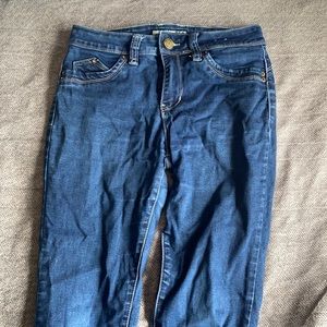 Mid-Rise jeans